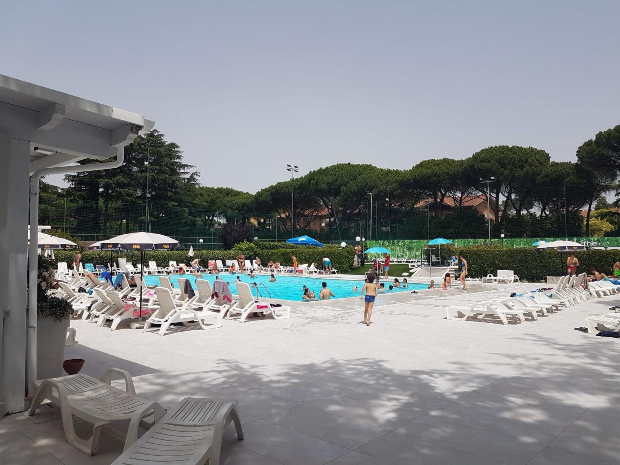Apartamento Vecchia Dimora Marino Habitación foto